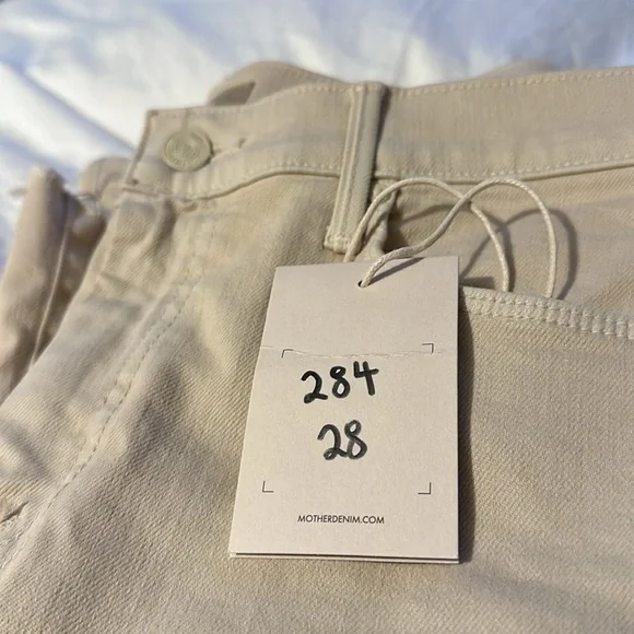 Mother Denim The Weekender Fray Jean - Picture 9 of 10